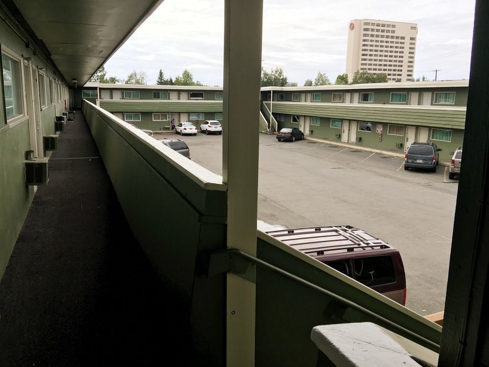 Travel Inn Anchorage Bagian luar foto